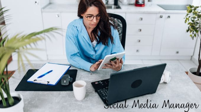 social media manager