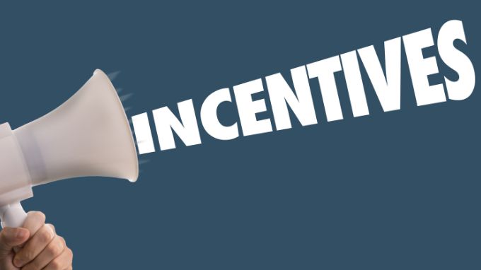 effective affiliate marketing tips and tricks add your own incentives