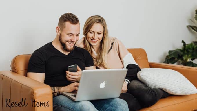 easy side hustles for couples reselling items