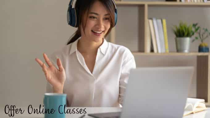 offering online classes is one of the best-paying side hustles for teachers